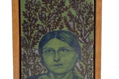 Green-lady-with-Metallic-Foliage-Large